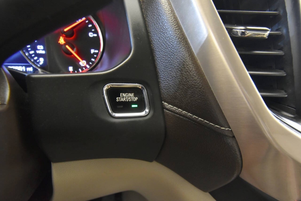 2019 GMC Acadia Denali 4x4 4dr SUV, White, Mileage: 97,542 - photo 28
