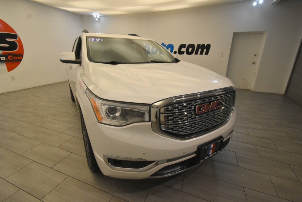 2019 GMC Acadia Denali 4x4 4dr SUV, White, Mileage: 97,542 - photo 6