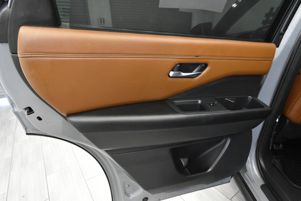 2022 Nissan Pathfinder Platinum AWD 4dr SUV, Gray, Mileage: 108,955 - photo 14