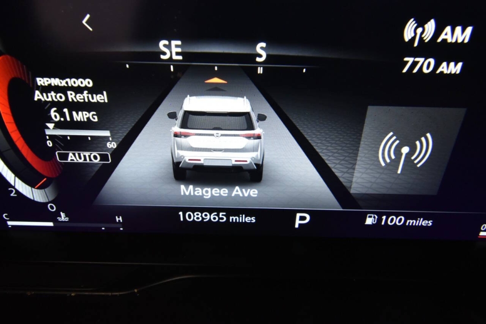 2022 Nissan Pathfinder Platinum AWD 4dr SUV, Gray, Mileage: 108,955 - photo 32