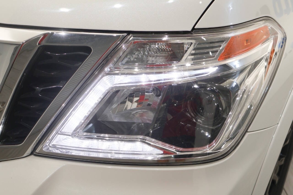 2019 Nissan Armada Platinum 4x4 4dr SUV, White, Mileage: 90,370 - photo 8
