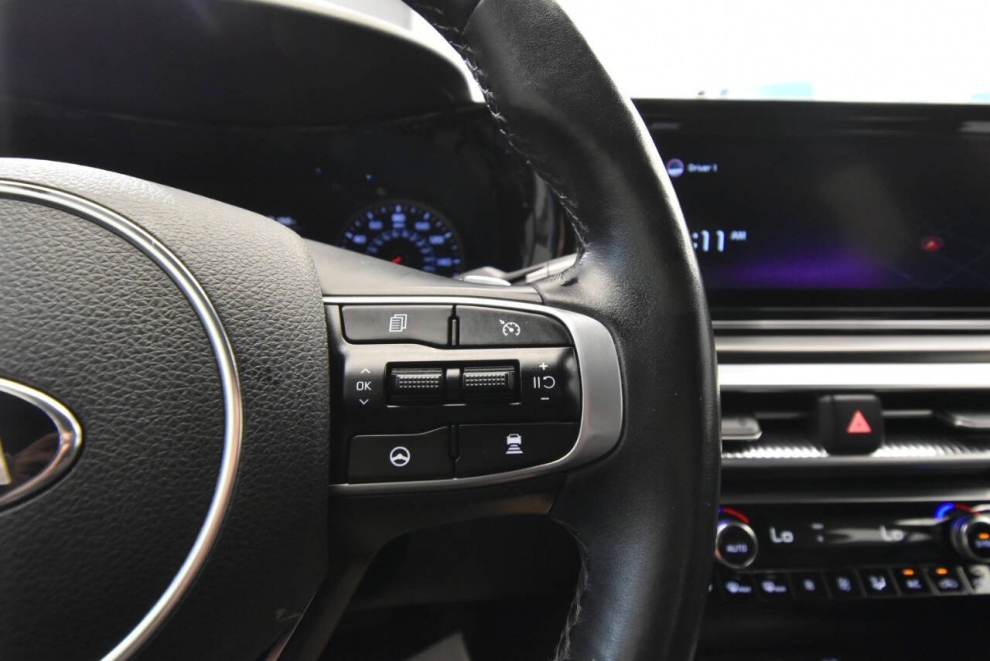 2021 Kia K5 GT 4dr Sedan, Gray, Mileage: 64,522 - photo 23