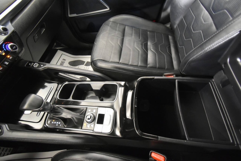 2022 Kia Telluride SX AWD 4dr SUV, Gray, Mileage: 78,578 - photo 22