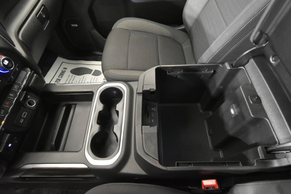 2021 Chevrolet Silverado 1500 RST 4x4 4dr Crew Cab 5.8 ft. SB, Silver, Mileage: 97,868 - photo 22