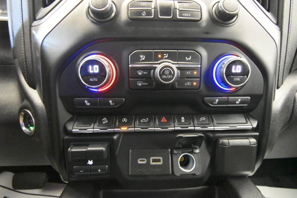2021 Chevrolet Silverado 1500 RST 4x4 4dr Crew Cab 5.8 ft. SB, Silver, Mileage: 97,868 - photo 23