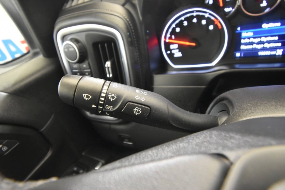 2021 Chevrolet Silverado 1500 RST 4x4 4dr Crew Cab 5.8 ft. SB, Silver, Mileage: 97,868 - photo 28