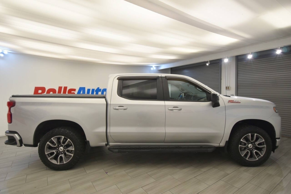 2021 Chevrolet Silverado 1500 RST 4x4 4dr Crew Cab 5.8 ft. SB, Silver, Mileage: 97,868 - photo 5