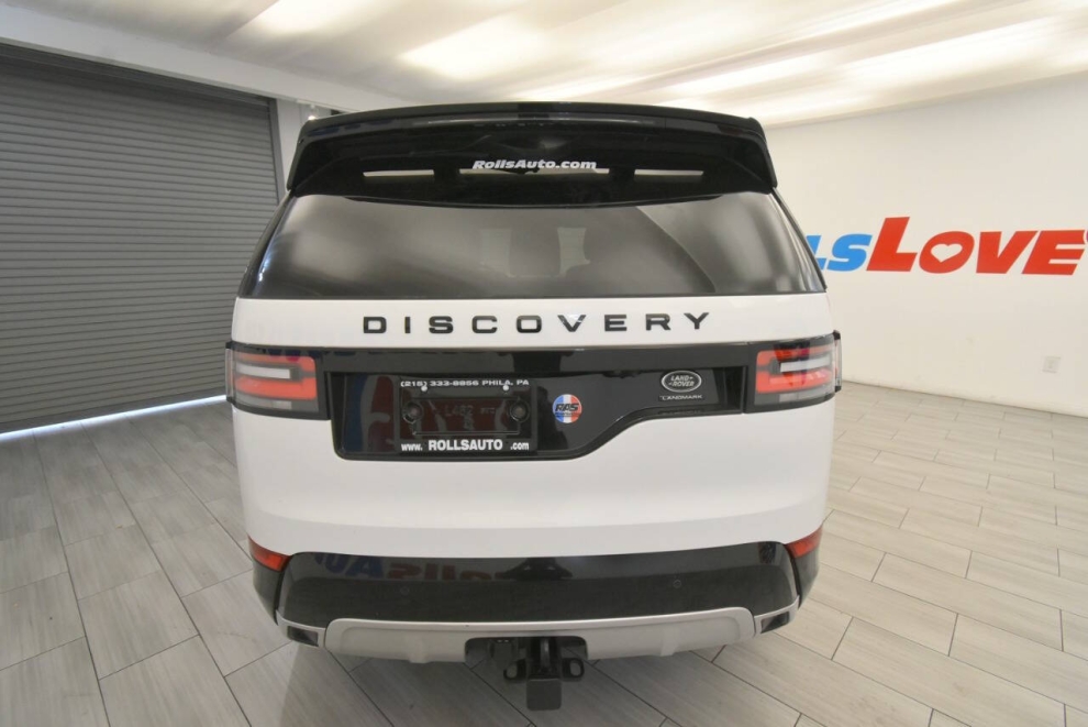2020 Land Rover Discovery Landmark Edition AWD 4dr SUV, White, Mileage: 76,590 - photo 3