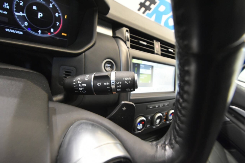 2020 Land Rover Discovery Landmark Edition AWD 4dr SUV, White, Mileage: 76,590 - photo 32