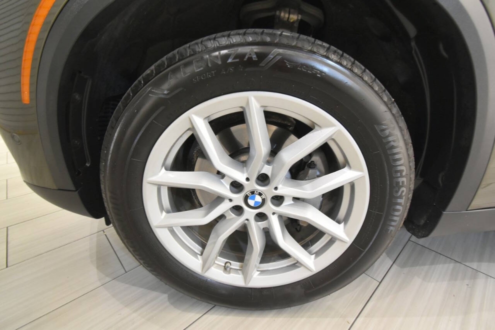 2022 BMW X5 xDrive40i AWD 4dr Sports Activity Vehicle, Green, Mileage: 87,964 - photo 9