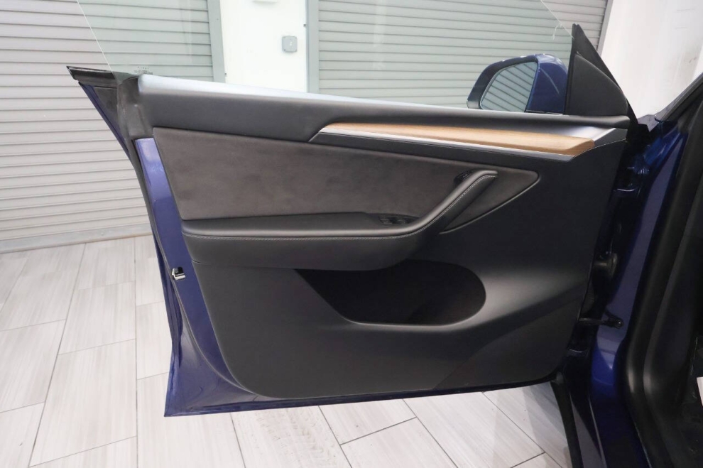 2023 Tesla Model Y Base AWD 4dr Crossover, Blue, Mileage: 45,491 - photo 12