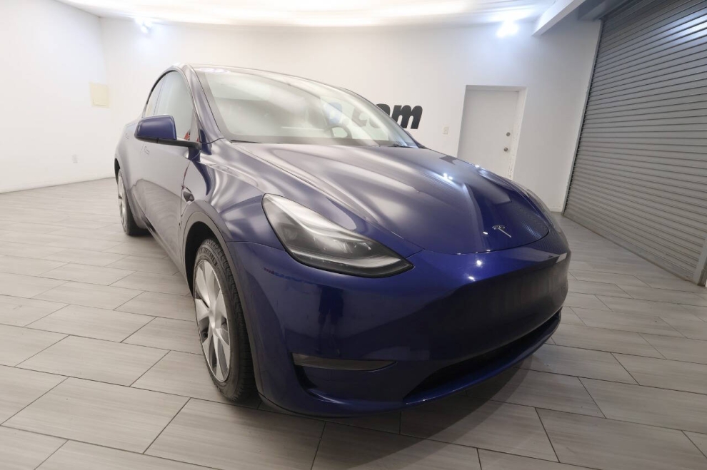 2023 Tesla Model Y Base AWD 4dr Crossover, Blue, Mileage: 45,491 - photo 6