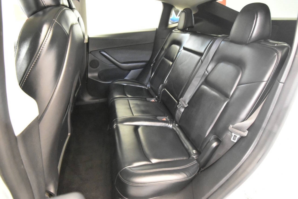 2022 Tesla Model Y Long Range AWD 4dr Crossover, White, Mileage: 70,101 - photo 13