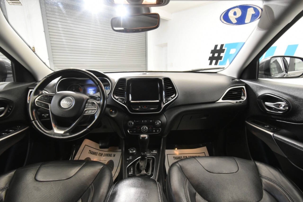 2019 Jeep Cherokee Limited 4x4 4dr SUV, Gray, Mileage: 89,836 - photo 19