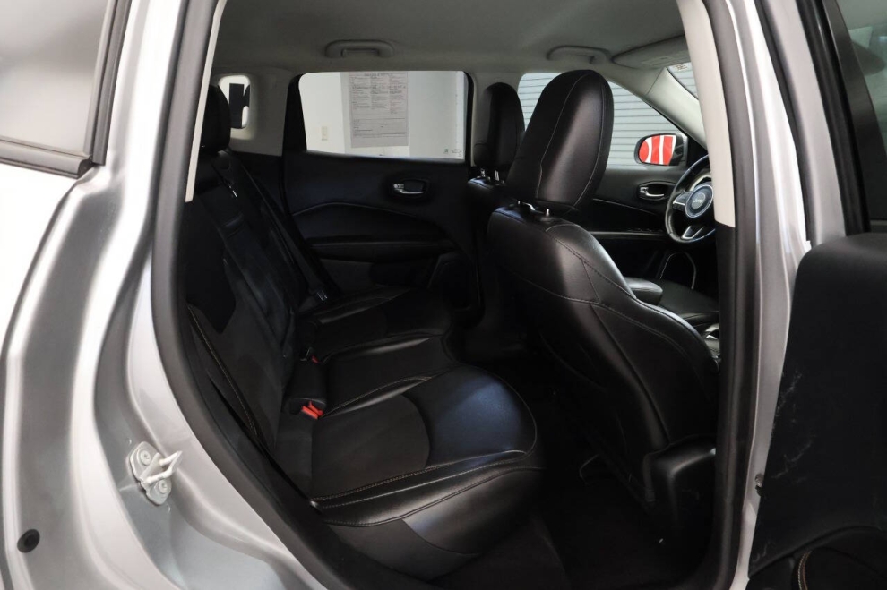 2019 Jeep Compass Altitude 4x4 4dr SUV, Silver, Mileage: 46,017 - photo 18