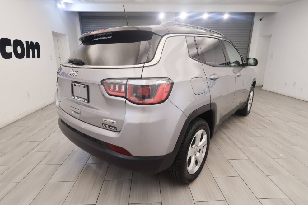 2019 Jeep Compass Altitude 4x4 4dr SUV, Silver, Mileage: 46,017 - photo 4
