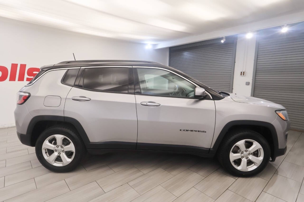 2019 Jeep Compass Altitude 4x4 4dr SUV, Silver, Mileage: 46,017 - photo 5