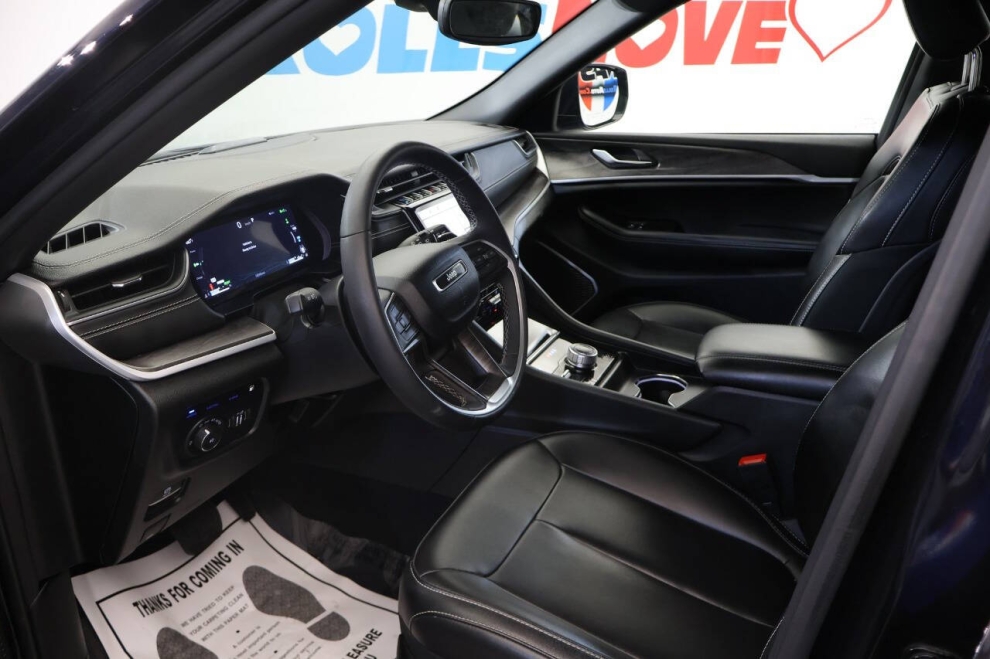 2024 Jeep Grand Cherokee 4xe 4x4 4dr SUV, Blue, Mileage: 18,941 - photo 12