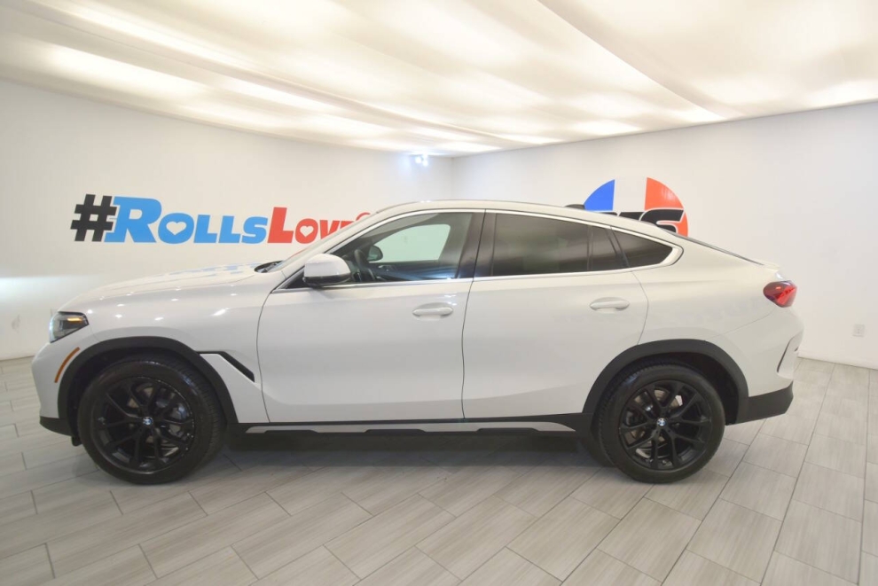 2022 BMW X6 xDrive40i AWD 4dr Sports Activity Coupe, White, Mileage: 72,687 - photo 1