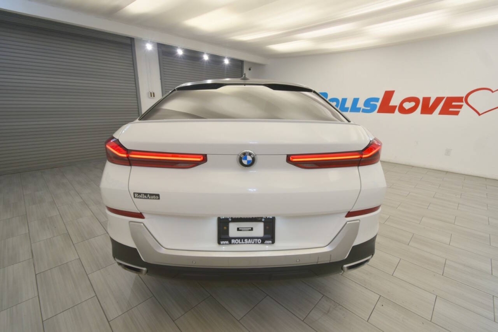 2022 BMW X6 xDrive40i AWD 4dr Sports Activity Coupe, White, Mileage: 72,687 - photo 3