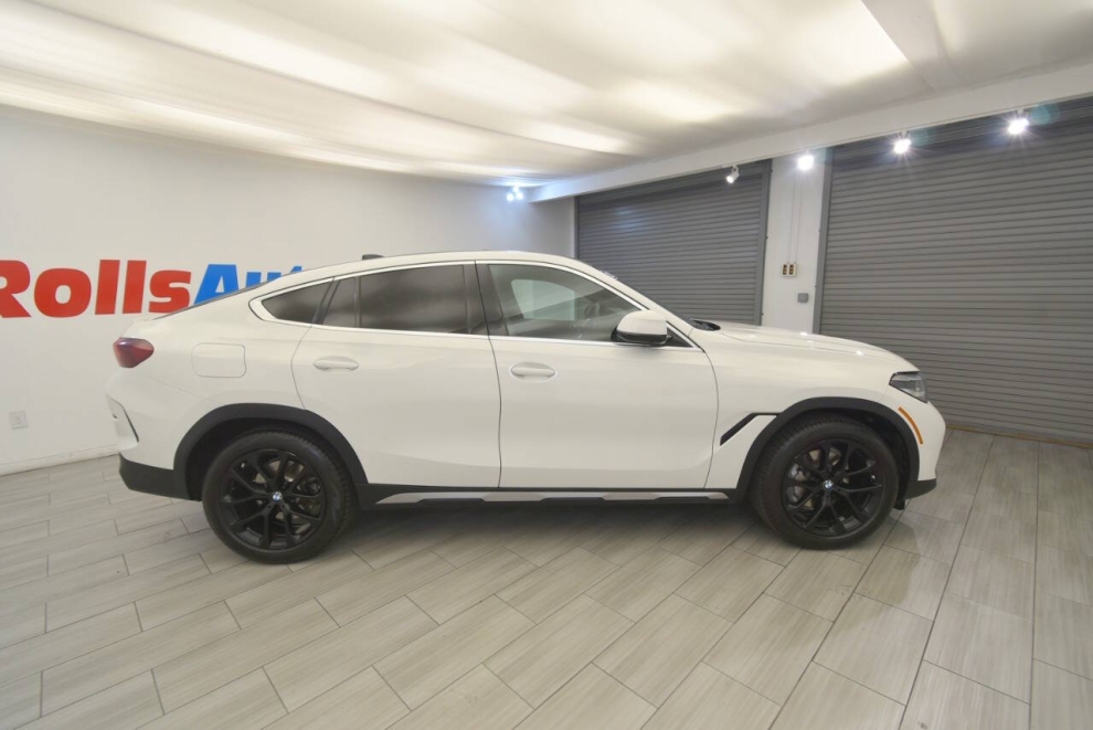 2022 BMW X6 xDrive40i AWD 4dr Sports Activity Coupe, White, Mileage: 72,687 - photo 5