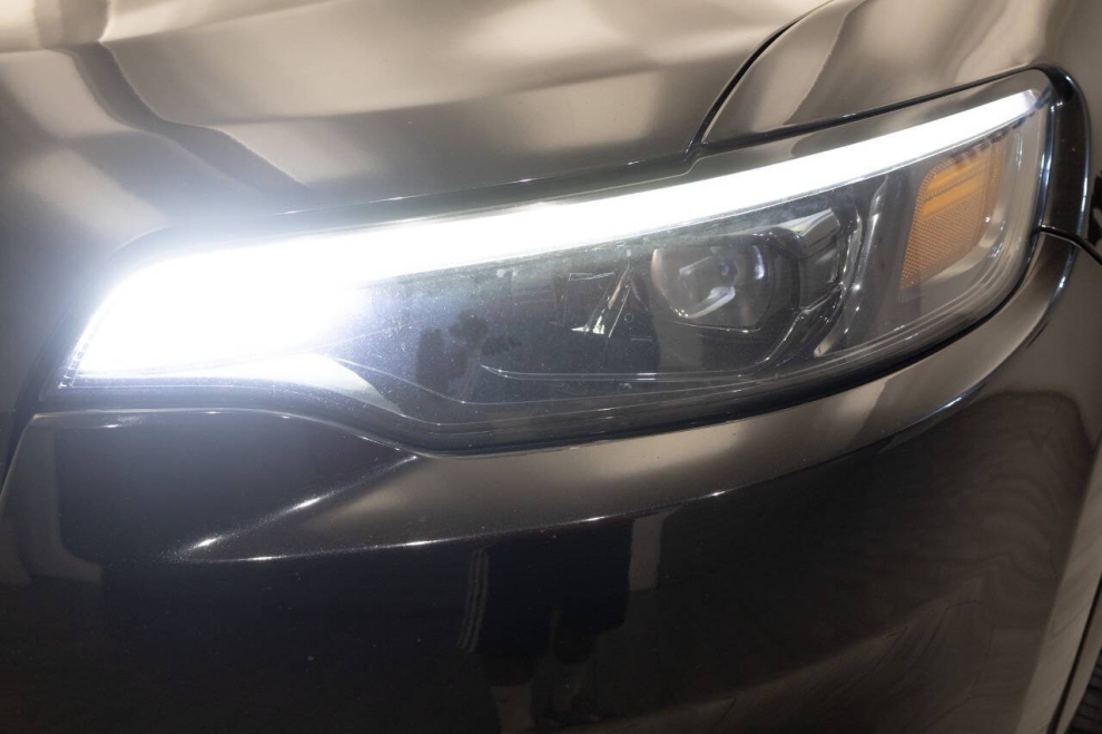 2020 Jeep Cherokee High Altitude 4x4 4dr SUV, Black, Mileage: 61,263 - photo 8