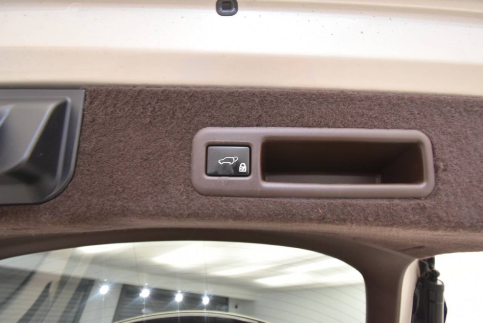 2016 Lexus RX 350 Base AWD 4dr SUV, Tan, Mileage: 124,271 - photo 35