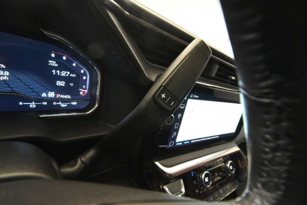 2024 GMC Sierra 2500HD Denali Ultimate 4x4 4dr Crew Cab SB, Black, Mileage: 51,599 - photo 31