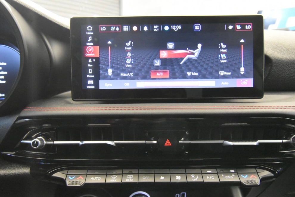 2024 Dodge Hornet R/T AWD 4dr Crossover, Negro, Mileage: 18,600 - photo 21