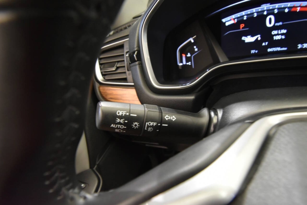 2019 Honda CR-V Touring AWD 4dr SUV, Blue, Mileage: 47,557 - photo 27