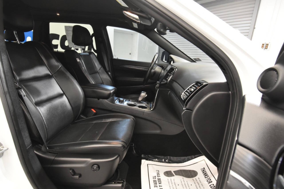 2021 Jeep Grand Cherokee 80th Anniversary Edition 4x4 4dr SUV, Black, Mileage: 69,739 - photo 16