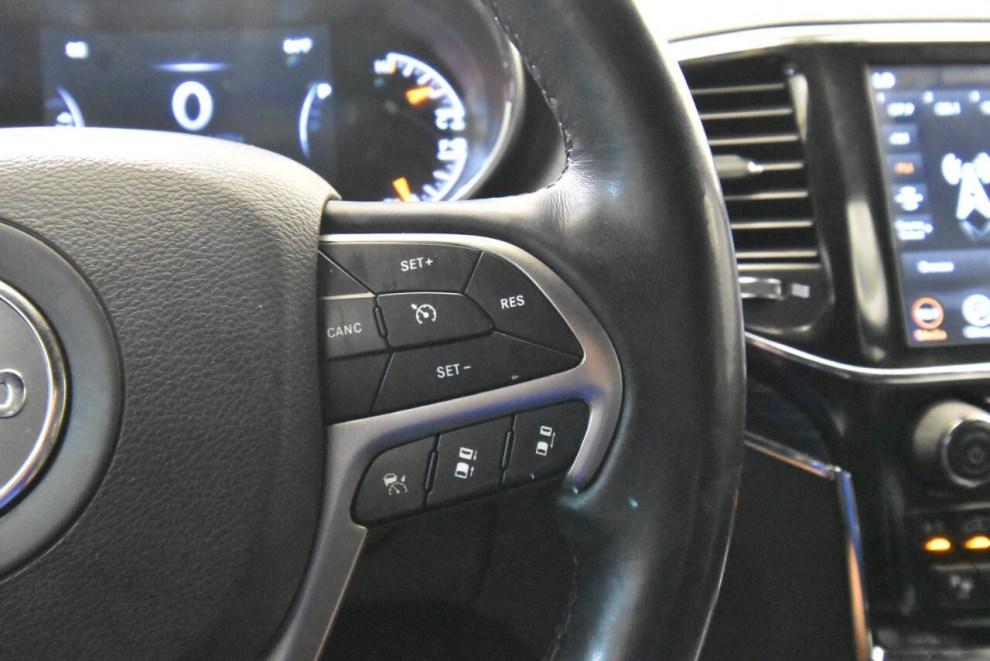 2021 Jeep Grand Cherokee 80th Anniversary Edition 4x4 4dr SUV, Black, Mileage: 69,739 - photo 24