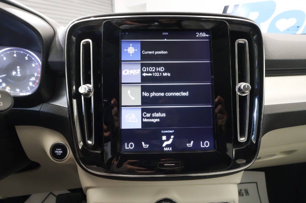 2019 Volvo XC40 T4 Momentum 4dr SUV, Rojo, Mileage: 87,734 - photo 22