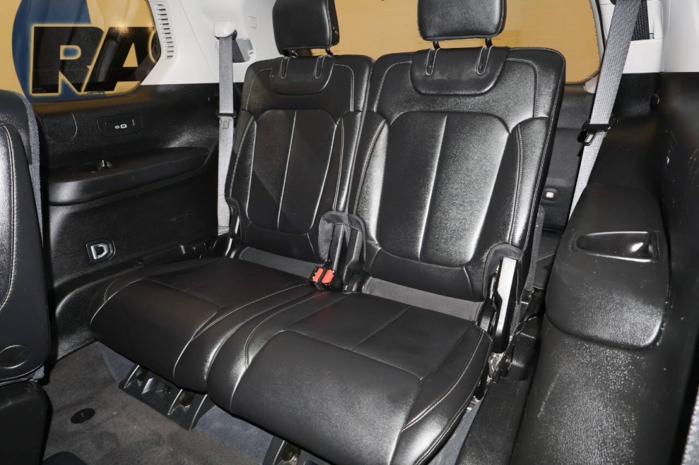 2023 Jeep Grand Cherokee L Limited 4x4 4dr SUV, Black, Mileage: 39,867 - photo 14
