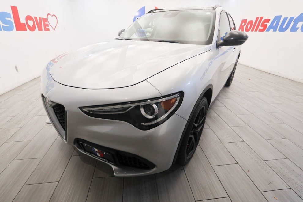 2020 Alfa Romeo Stelvio Sport AWD 4dr Crossover, Silver, Mileage: 62,822 