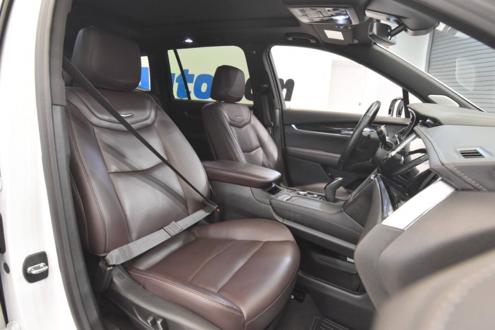 2023 Cadillac XT6 Premium Luxury 4x4 4dr SUV, Blanco, Mileage: 93,764 - photo 19
