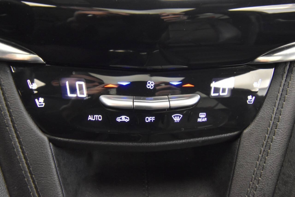 2023 Cadillac XT6 Premium Luxury 4x4 4dr SUV, Blanco, Mileage: 93,764 - photo 27