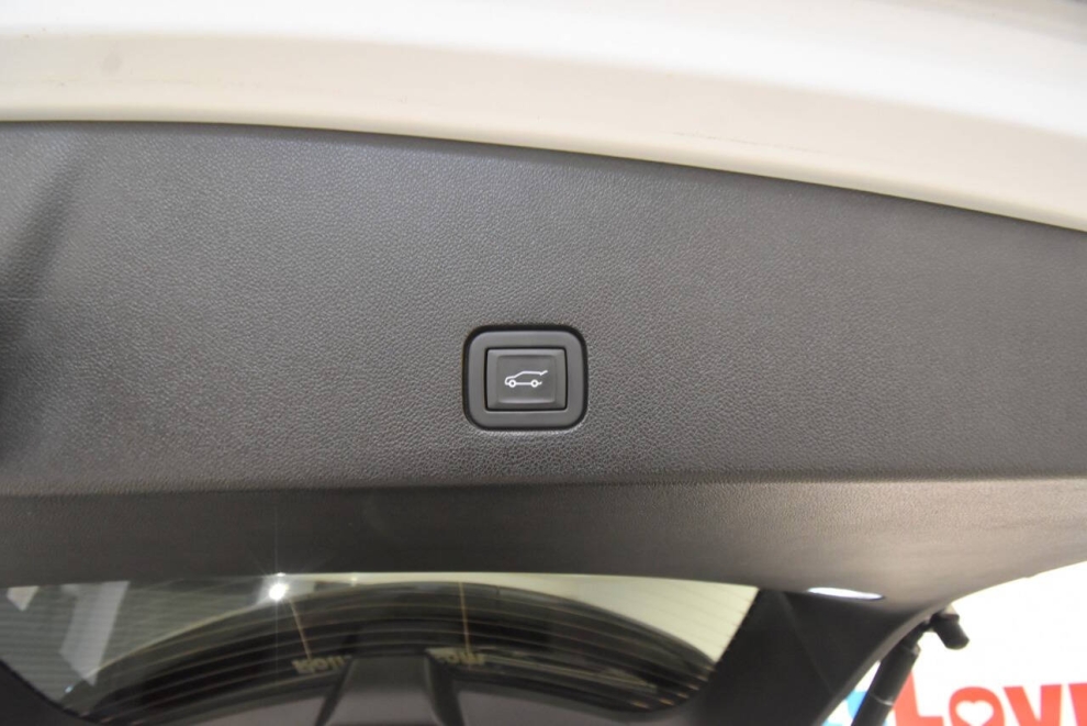 2023 Cadillac XT6 Premium Luxury 4x4 4dr SUV, Blanco, Mileage: 93,764 - photo 38