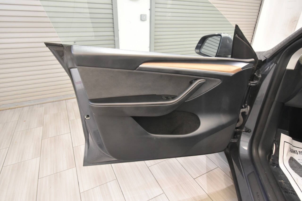 2023 Tesla Model Y Long Range AWD 4dr Crossover, Silver, Mileage: 93,521 - photo 12