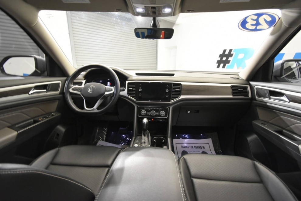 2023 Volkswagen Atlas V6 SE 4Motion AWD 4dr SUV w/Technology, Silver, Mileage: 62,569 - photo 21