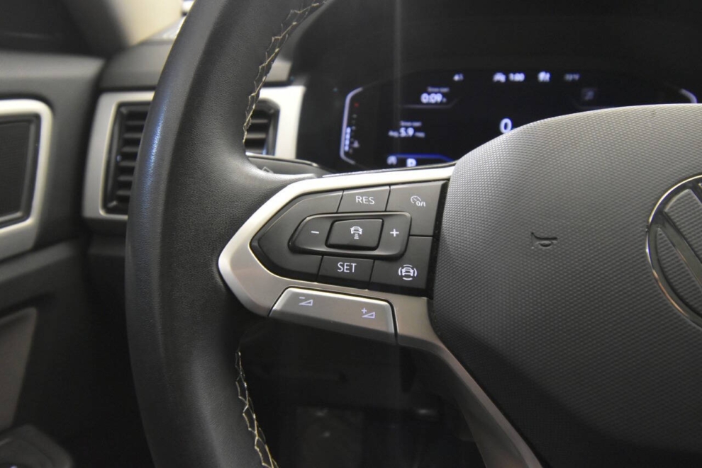 2023 Volkswagen Atlas V6 SE 4Motion AWD 4dr SUV w/Technology, Silver, Mileage: 62,569 - photo 30