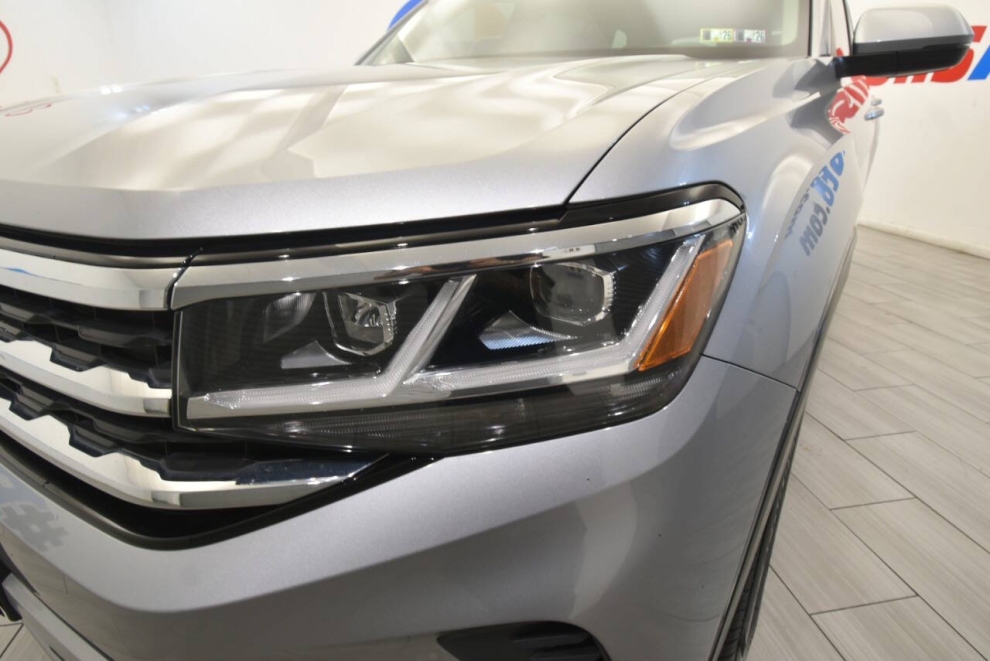 2023 Volkswagen Atlas V6 SE 4Motion AWD 4dr SUV w/Technology, Silver, Mileage: 62,569 - photo 8