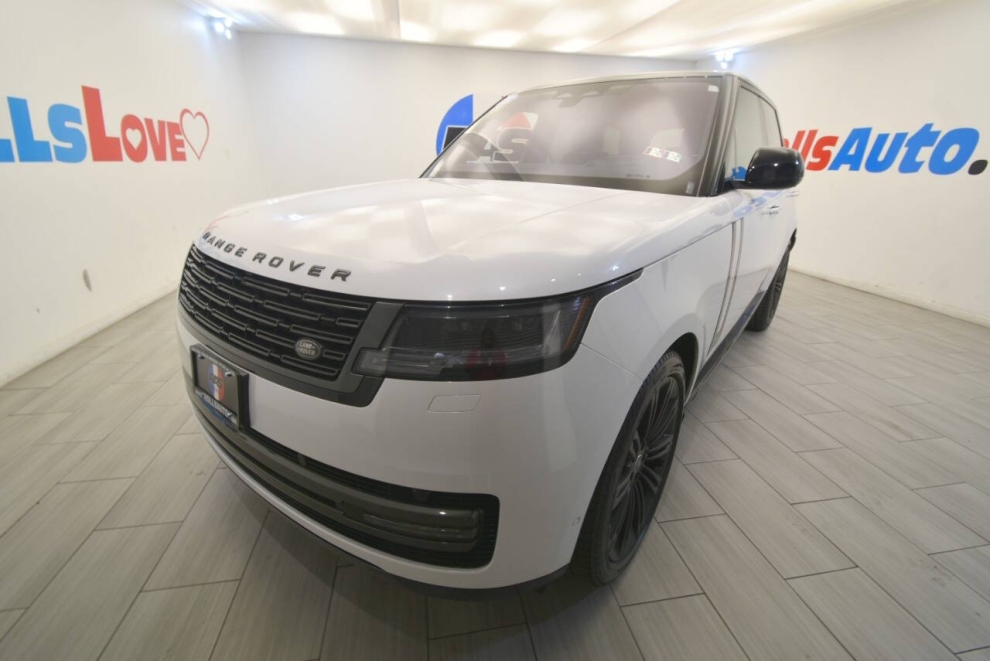 2023 Land Rover Range Rover P530 SE AWD 4dr SUV, White, Mileage: 52,219 