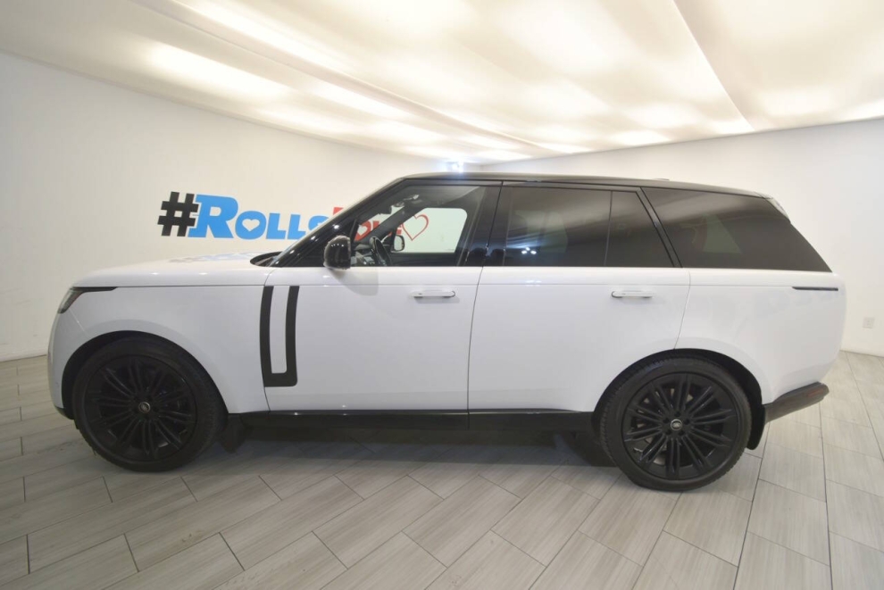 2023 Land Rover Range Rover P530 SE AWD 4dr SUV, White, Mileage: 52,219 - photo 1