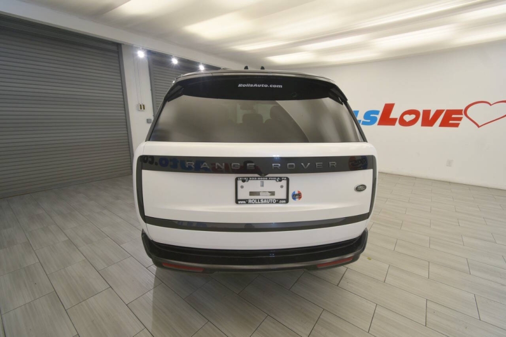 2023 Land Rover Range Rover P530 SE AWD 4dr SUV, White, Mileage: 52,219 - photo 3