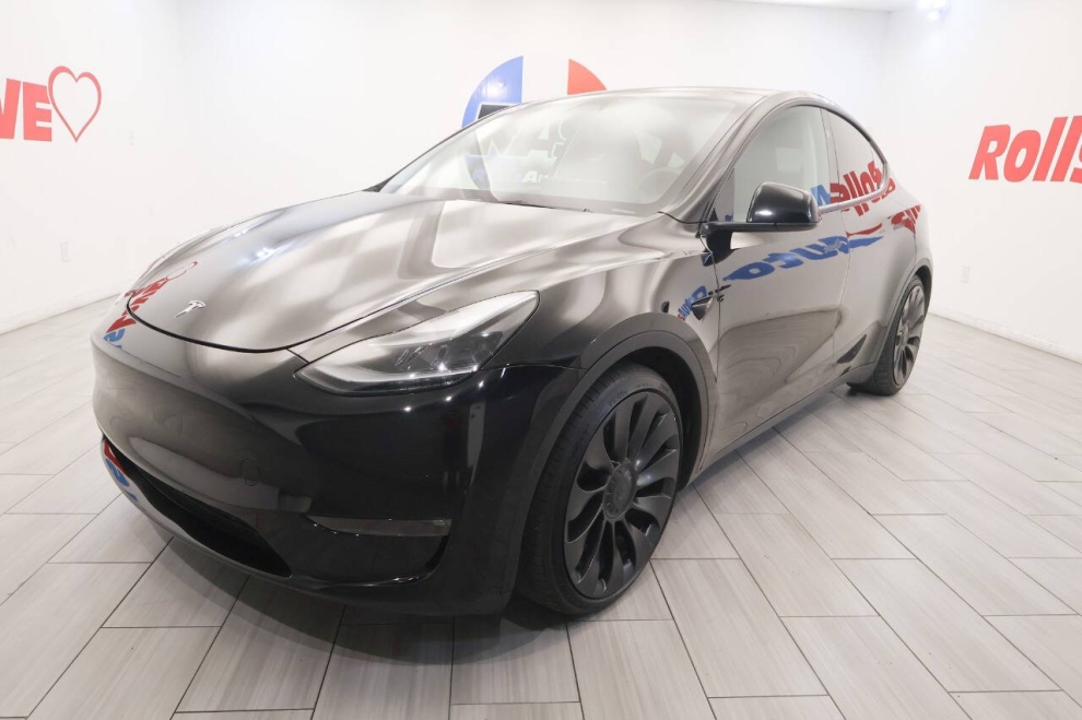 2023 Tesla Model Y Performance AWD 4dr Crossover, Black, Mileage: 42,347 