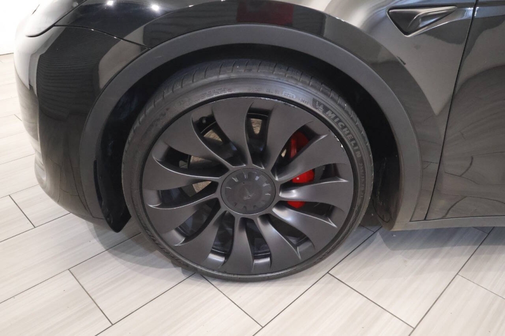 2023 Tesla Model Y Performance AWD 4dr Crossover, Black, Mileage: 42,347 - photo 8