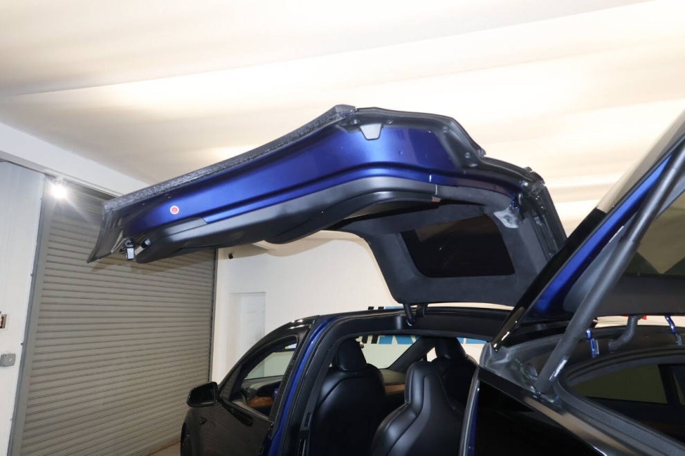 2020 Tesla Model X Long Range Plus AWD 4dr SUV, Green, Mileage: 77,992 - photo 15