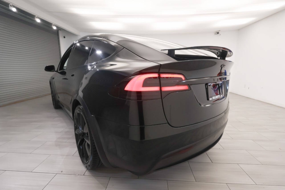 2020 Tesla Model X Long Range Plus AWD 4dr SUV, Green, Mileage: 77,992 - photo 2