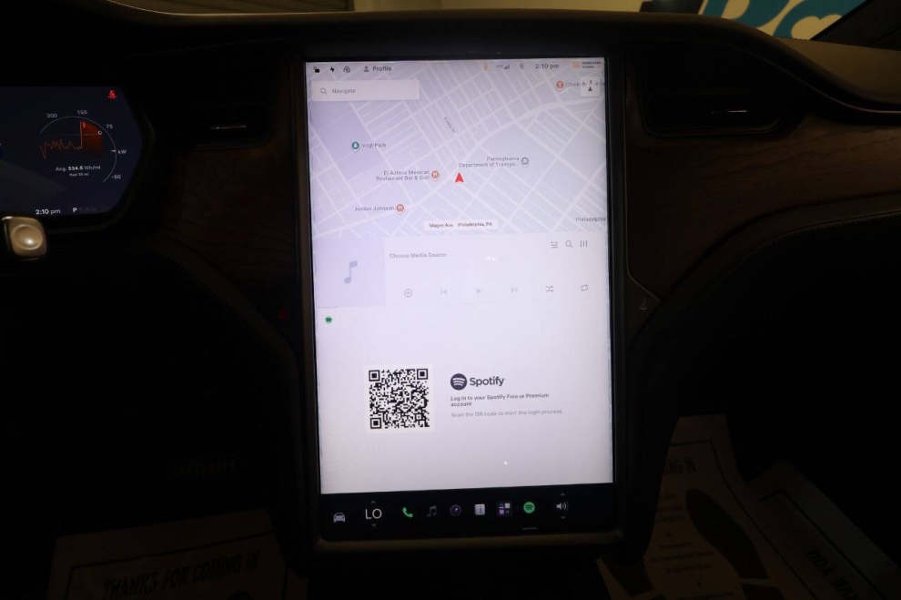 2020 Tesla Model X Long Range Plus AWD 4dr SUV, Green, Mileage: 77,992 - photo 25